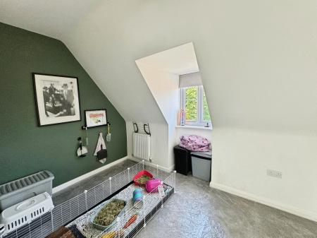 4 bedroom Detached house for sale in Dudley Grove, Doseley, TF4