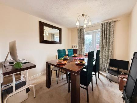 3 bedroom Semi-detached house for sale in Marlborough Road, Hadley, TF1