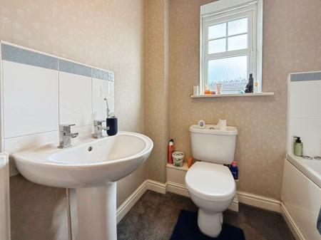3 bedroom Semi-detached house for sale in Marlborough Road, Hadley, TF1