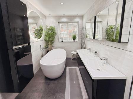 3 bedroom Detached house for sale in Majestic Way, Telford, TF4