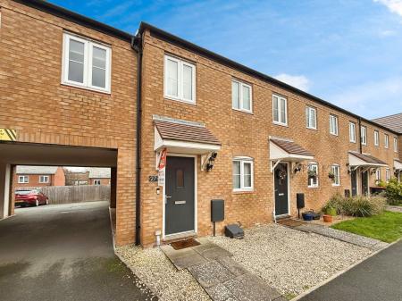2 bedroom Terraced House for sale in Thistly Leasow, Woodside, TF7
