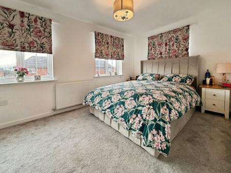 3 bedroom Semi-detached house for sale in Doctor Hanna Way, Apley, TF1