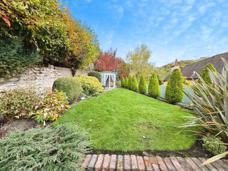 2 bedroom Cottage for sale in Severn Bank, Ironbridge, TF8