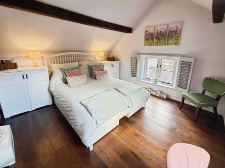 2 bedroom Cottage for sale in Severn Bank, Ironbridge, TF8