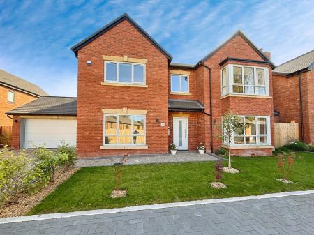 5 bedroom Detached house for sale in Donnerville Gardens, Admaston, TF5