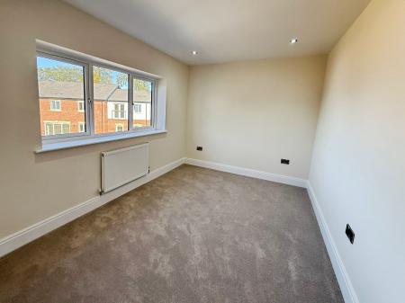 5 bedroom Detached house for sale in Donnerville Gardens, Admaston, TF5