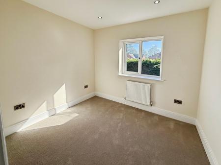 5 bedroom Detached house for sale in Donnerville Gardens, Admaston, TF5