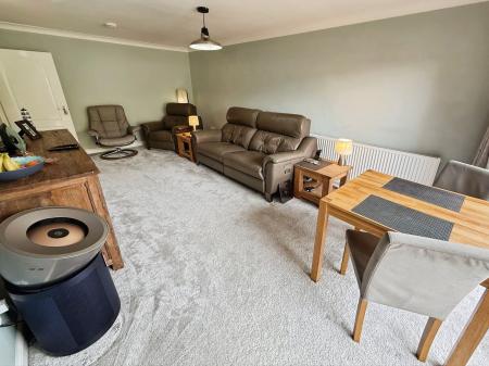 2 bedroom Semi-detached bungalow for sale in Hadley Gardens, Leegomery, TF1