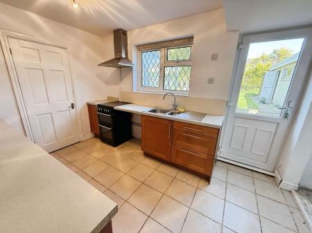3 bedroom Semi-detached house for sale in Springfield Road, Trench, TF2