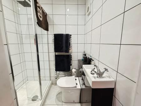 3 bedroom Detached bungalow for sale in Tibberton, Newport, TF10
