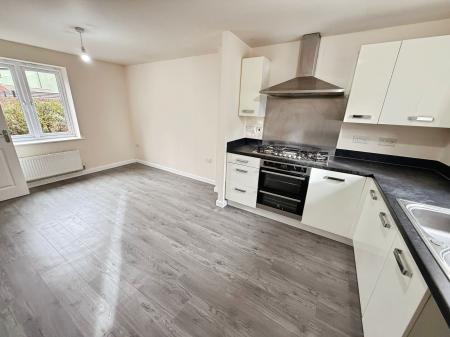 3 bedroom Detached house for sale in Dobbins Lane, Telford, TF3