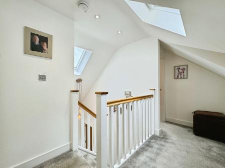 3 bedroom Bungalow for sale in New Road, Dawley, TF4