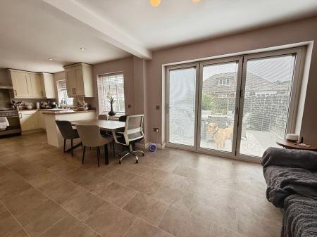 4 bedroom Detached house for sale in Stirchley Road, Stirchley, TF3