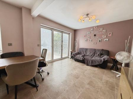 4 bedroom Detached house for sale in Stirchley Road, Stirchley, TF3