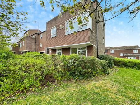 2 bedroom Flat for sale in Boulton Grange, Telford, TF3