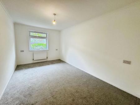 2 bedroom Flat for sale in Boulton Grange, Telford, TF3