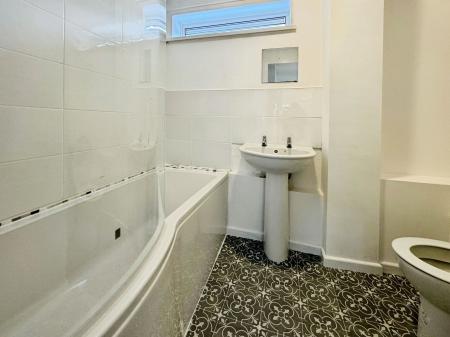 2 bedroom Flat for sale in Boulton Grange, Telford, TF3