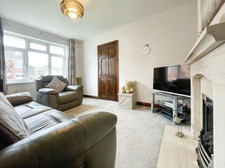 2 bedroom Detached bungalow for sale in The Lawns, Wellington, TF1