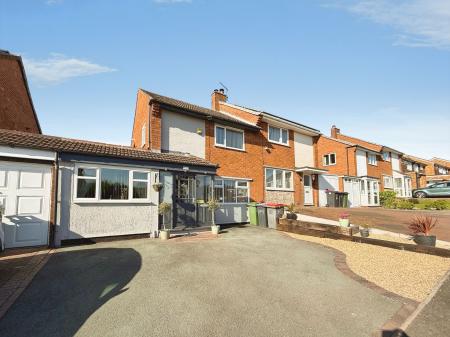 Woodside Road, Ketley, TF1