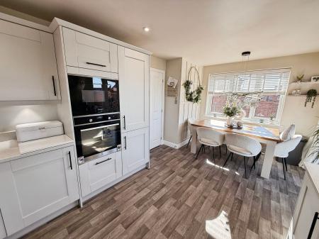 3 bedroom Detached house for sale in Simkin Close, Telford, TF3