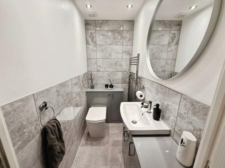 4 bedroom Terraced House for sale in Hendy Avenue, Ketley, TF1