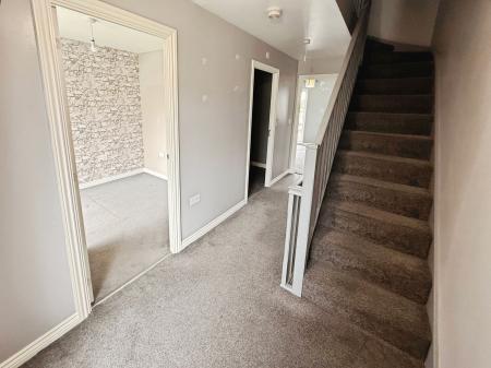 4 bedroom Terraced House for sale in Hendy Avenue, Ketley, TF1