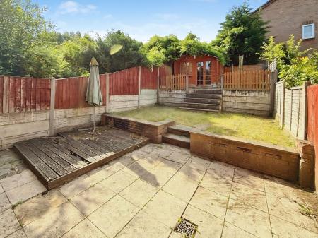 3 bedroom Semi-detached house to let in Beveley Road, Oakengates, TF2