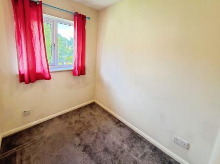 3 bedroom Semi-detached house to let in Beveley Road, Oakengates, TF2