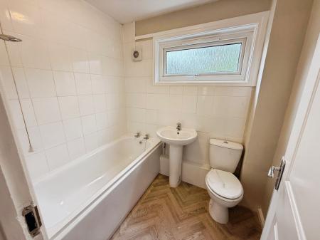 3 bedroom Terraced House for sale in Spout Way, Telford, TF3