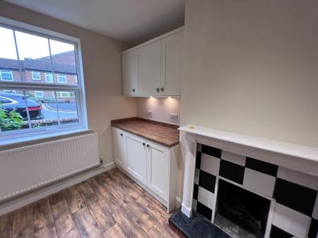 2 bedroom Detached house to let in Chapel Street, Dawley, TF4