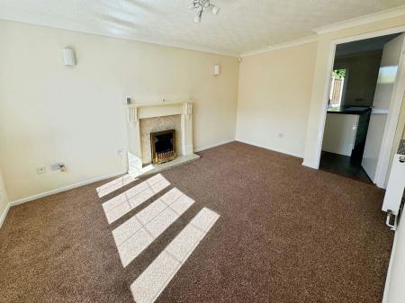 2 bedroom Semi-detached house to let in Arrow Road, Telford, TF5