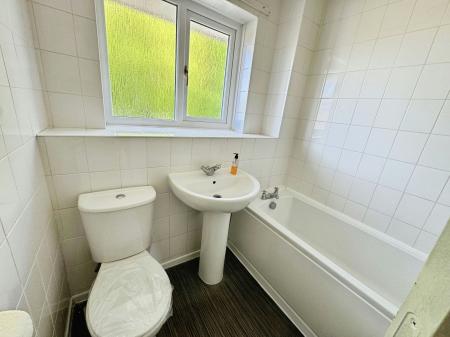 2 bedroom Semi-detached house to let in Arrow Road, Telford, TF5
