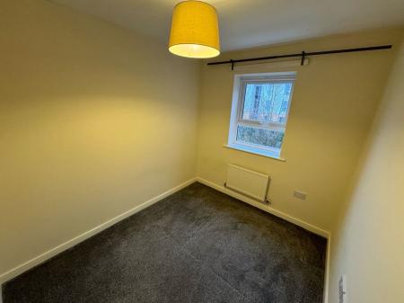 2 bedroom Flat to let in Ferridays Fields, Woodside, TF7