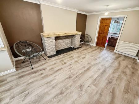 4 bedroom Detached house for sale in Chiswick Court, Muxton, TF2