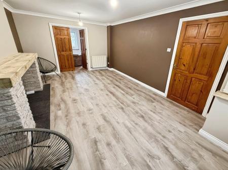 4 bedroom Detached house for sale in Chiswick Court, Muxton, TF2