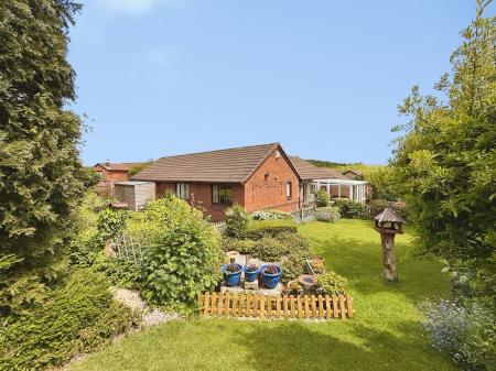 3 bedroom Detached house for sale in Grasmere Close, Priorslee, TF2