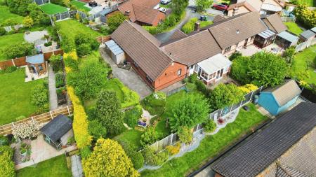 3 bedroom Detached house for sale in Grasmere Close, Priorslee, TF2