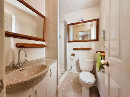 3 bedroom Detached house for sale in Grasmere Close, Priorslee, TF2