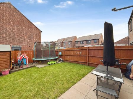 3 bedroom Semi-detached house for sale in Sandhole Crescent, Telford, TF3