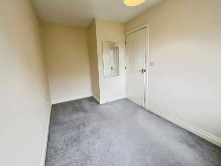 2 bedroom Terraced House to let in Manor Rise, Lichfield, WS14