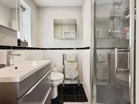 4 bedroom Detached house for sale in Thornton Park Avenue, Muxton, TF2