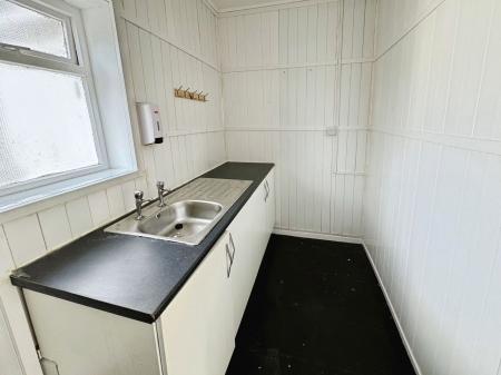 0 bedroom Shop to let in Drayton Road, Shawbury, SY4
