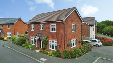 3 bedroom Detached house for sale in Brook Leasow, Redhill, TF2