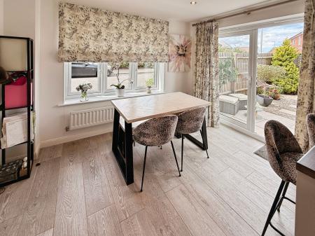 3 bedroom Detached house for sale in Brook Leasow, Redhill, TF2