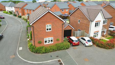 3 bedroom Detached house for sale in Brook Leasow, Redhill, TF2