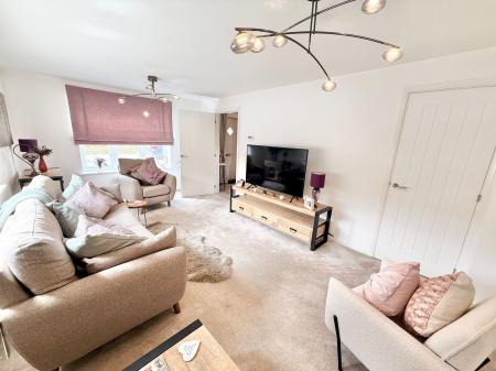 3 bedroom Detached house for sale in Brook Leasow, Redhill, TF2