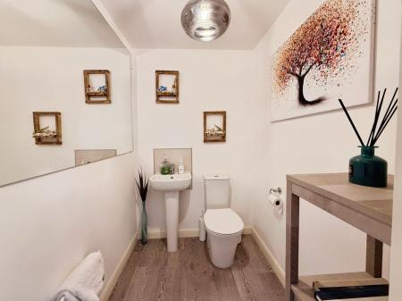 3 bedroom Detached house for sale in Brook Leasow, Redhill, TF2