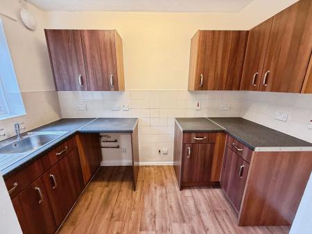 2 bedroom End of terrace house for sale in Mccormick Drive, Telford, TF1