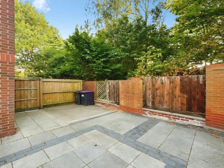 2 bedroom End of terrace house for sale in Mccormick Drive, Telford, TF1