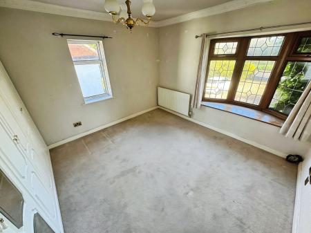 2 bedroom Detached bungalow for sale in Cumberledge Hill, Rugeley, WS15